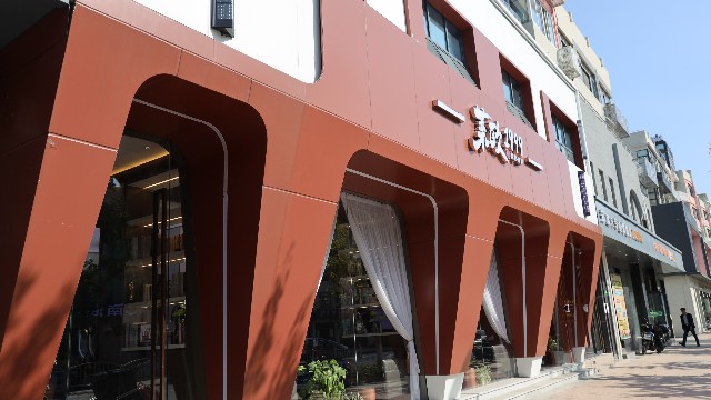 門頭鋁單板選擇哪家好-青湖路工程案例 門頭鋁單板選擇哪家好-青湖路工程案例