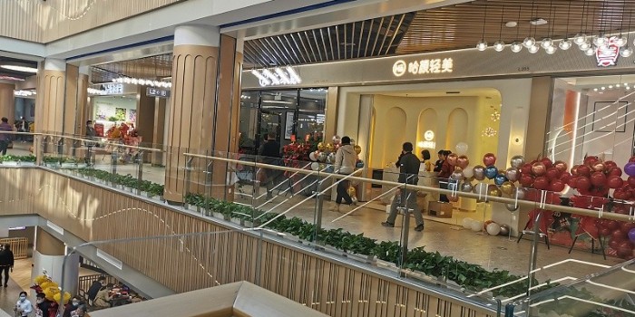 要定制鋁單板找什么樣的鋁單板廠家靠譜,中滬世業(yè)帶你必坑